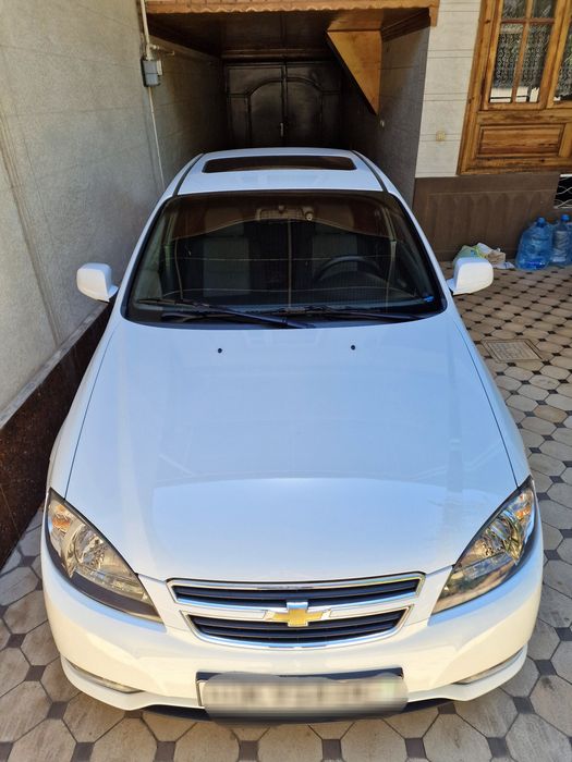 Chevrolet Genta AT