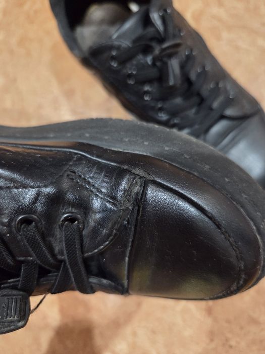 Продам классическую обувь для мальчика