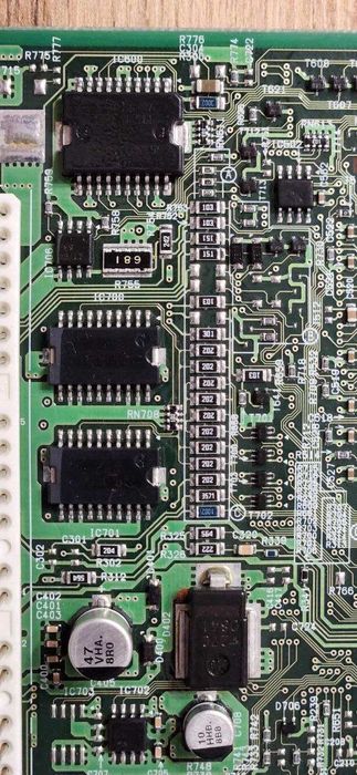 Експертни решения за сложна електроника – Ремонт на ниво компонент