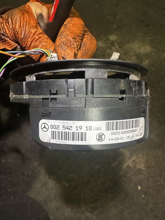 Лентов кабел Мерцедес Mercedes w203