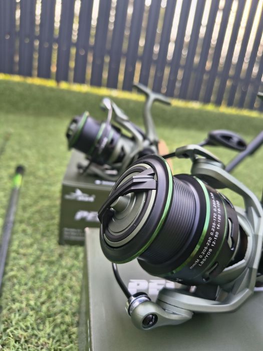 Set 2 Feeder Expert 3.9m,60-180 grame + 2 mulinete Pelagial 6000