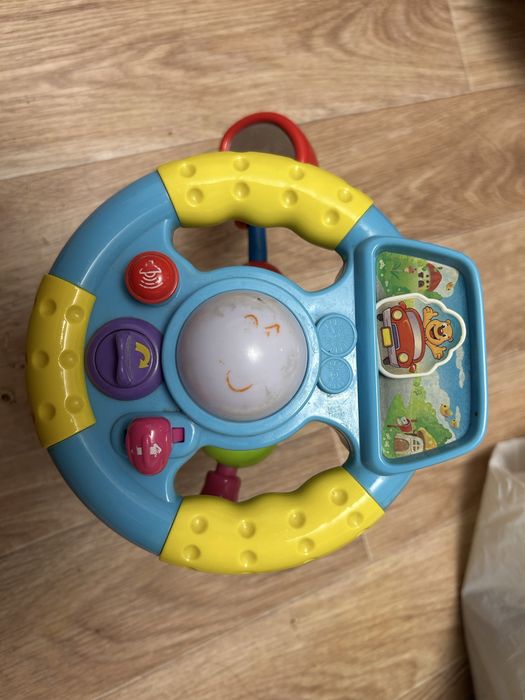 Комплект игрушек продам