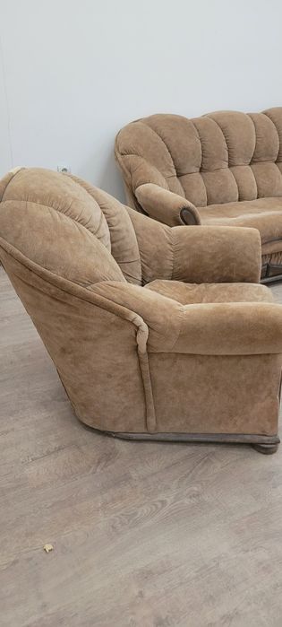 Комплект дивани с фотьол