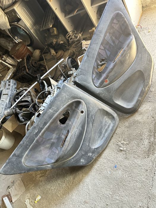 Митсубиси Каризма