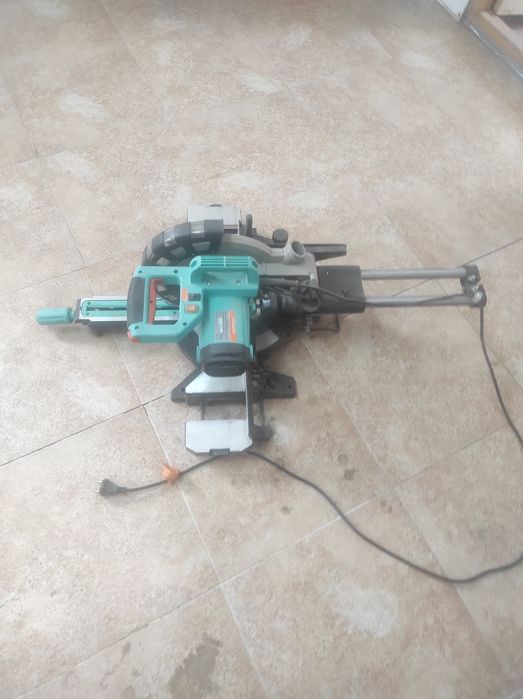 Продам Торцевую пилу 95.000