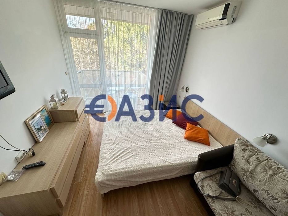Продава се Едностаен апартамент в к.к. Слънчев бряг - 33 кв.м за 1349 €/кв.м - Снимка #6