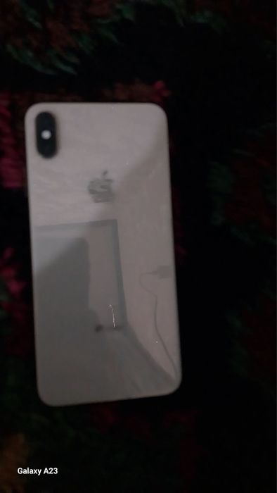 Iphone Xs max gold ideal 79 yomkost turtonlari ham bor