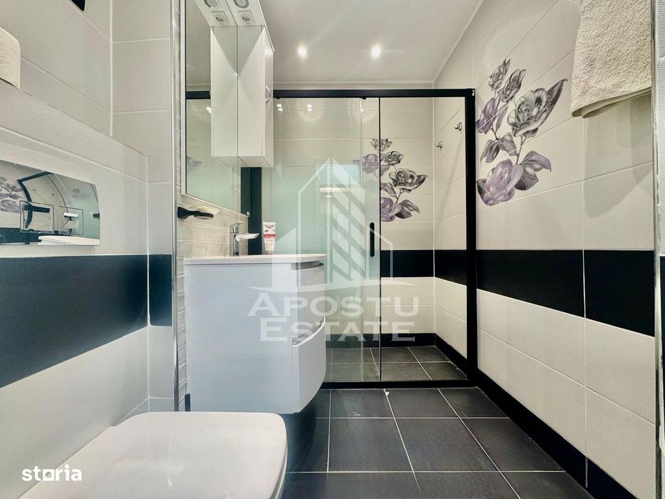 Apartament 3 camere, 68 mp utili, Podgoria