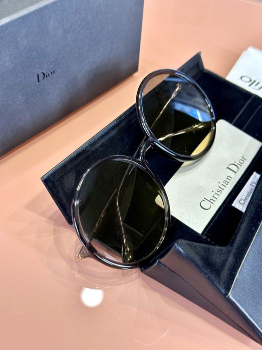 Оригинални слънчеви очила Christian Dior KB70D