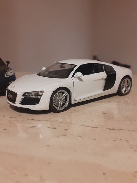 Machete 1/24 - Ford Mustang, Audi R8 Welly, Lamborghini