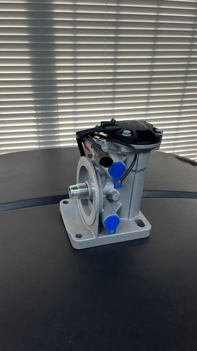 Запчасти на HOWO, SHACMAN