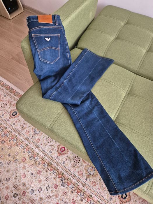 Джинсы EMPORIO Armani