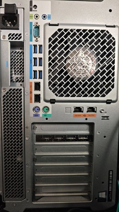 HP Z8 G4 Workstation XEON 6134 GOLD 3.2Ghz 64GB RAM QUADRO P4000 8GB 256+512GB NVMe SSD 4TB SATA