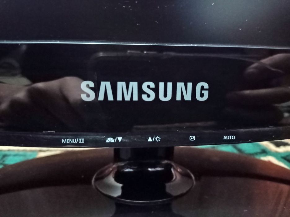 Монитор для компьютера