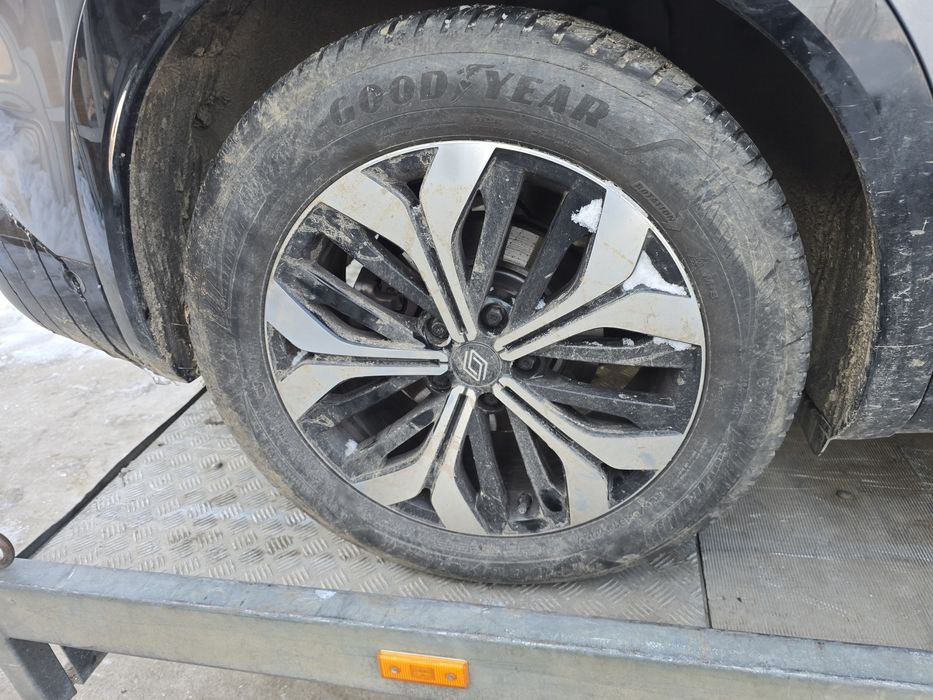 Dezmembrez Renault Austral 2024