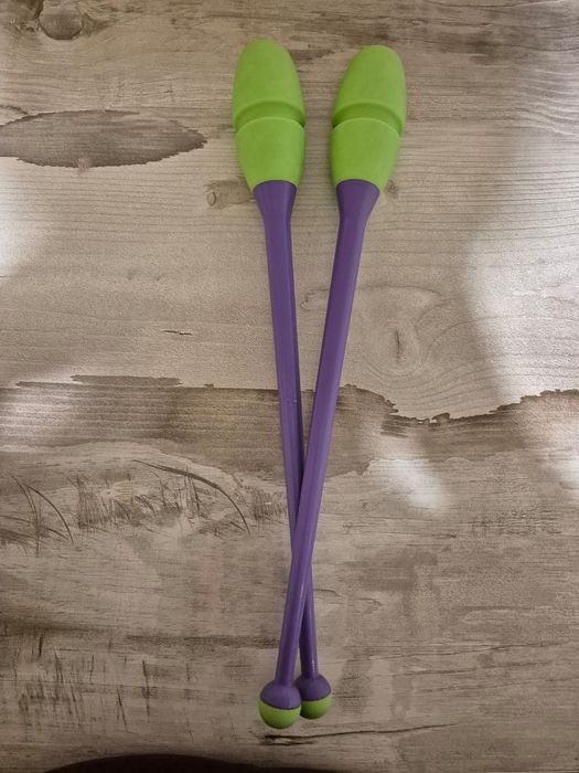 Булавы гимнастические Indigo