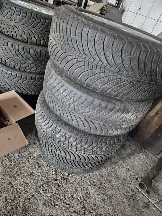 Jante cu anvelope Audi A6 - R16 originale