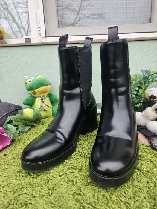 H&M черни ботуши N40