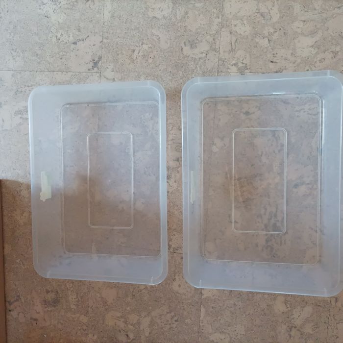 Продам пластиковые контейнеры/коробки