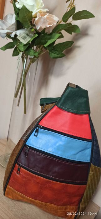 Елегантни дамски чанта-раници от естествена кожа!Различни цветове!