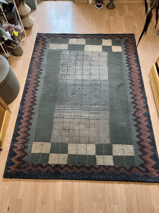 Килим с модерен дизайн – 165 x 225 см