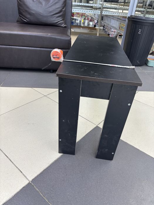 Стол журнальный новый