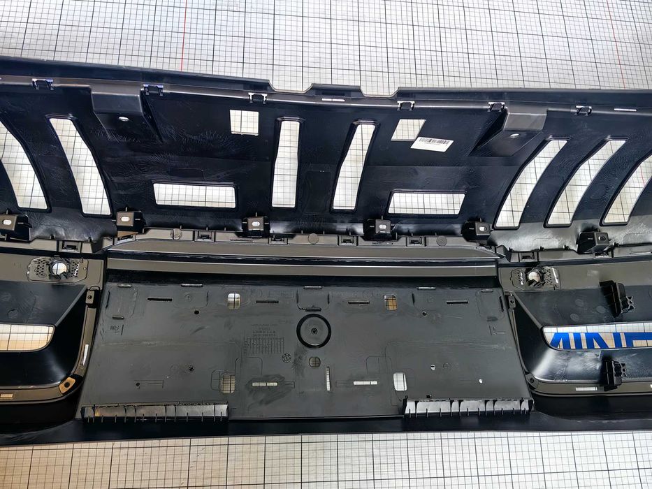 BYD Yuan Up orqa bamper komplekti, original, omborda mavjud.