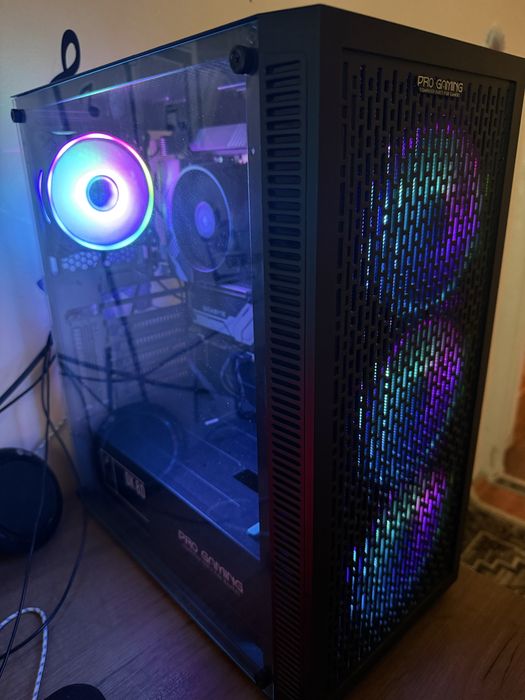 PC Ryzen 5 7600 AM5 16gb DDR5 + 8.5 TB stocare + ASUS TUF curbat 165 Hz – upgrade-ready