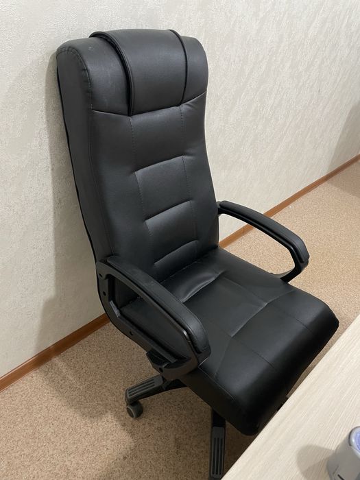 Офисная мебель комплект