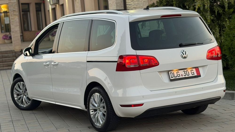 Vw sharan  an 2011 motor  2000 diesel 140 cp  7 locuri
