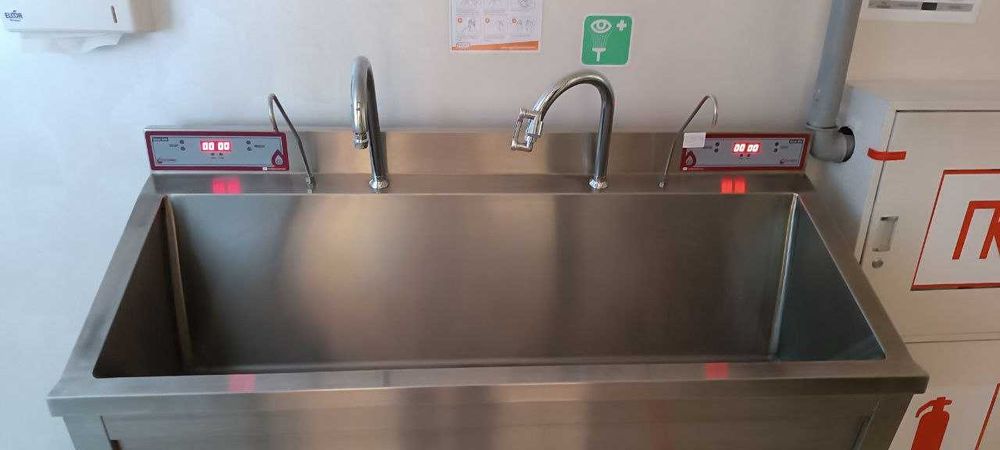 Мойка хирургическая из нержавейки