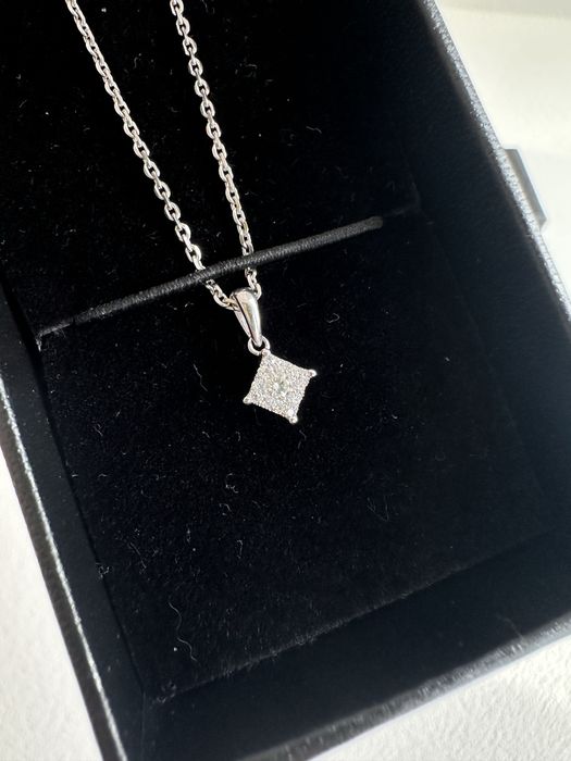 Бриллиантовое колье