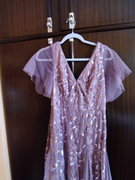 Дълга официална рокля