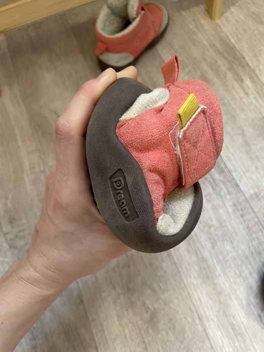 Детские полусапожки.