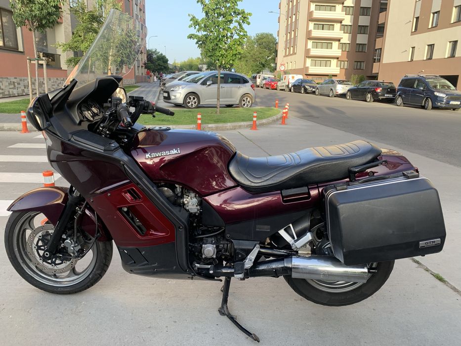 Vând Kawasaki GTR 1000, inmatriculat, fabricație 2000