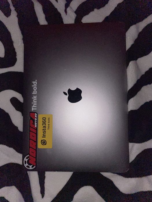 MacBook Pro  2017