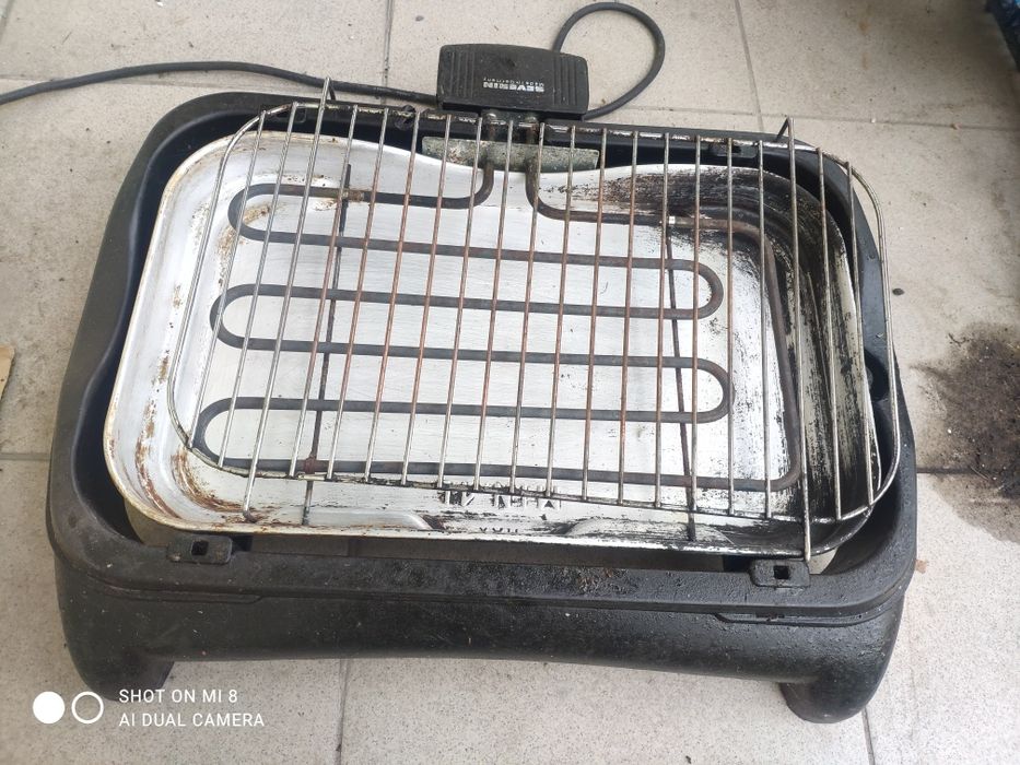 Электрогриль  для приготовления блюд