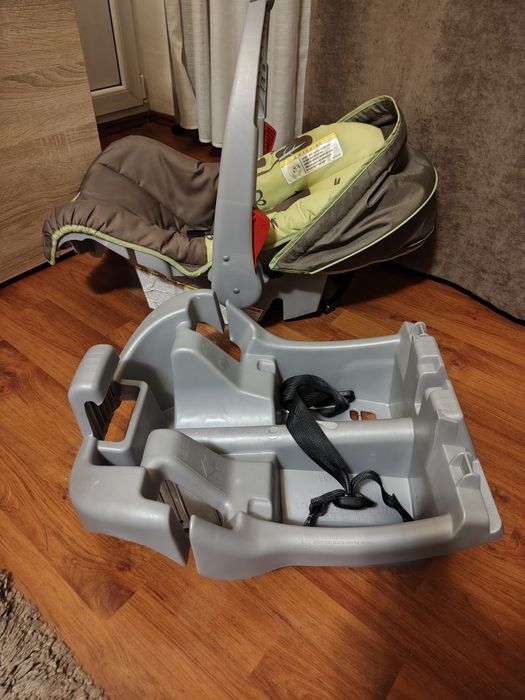 Scoica transport cu suport isofix