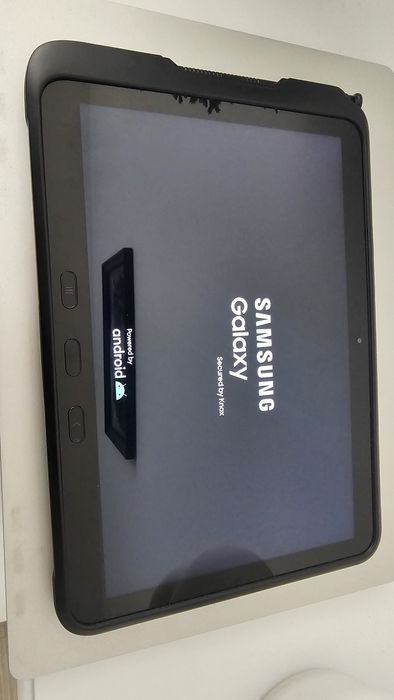 Samsung galaxy activ 4 pro 5g 128gb,6gb ram