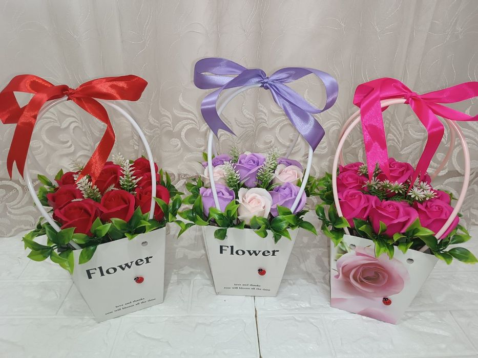 Bayram uchun sovunli buket sovg‘asi Sovunli atirgul buketlari Toshkent