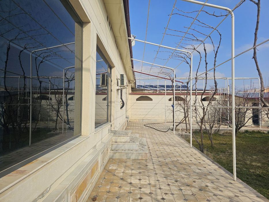 Коттедж продайотся 6 комонотной