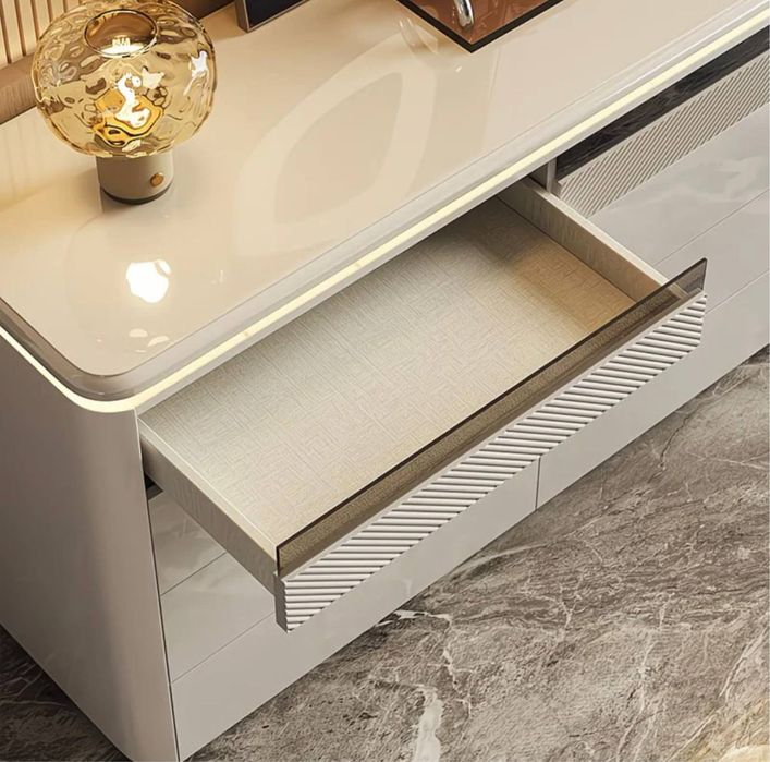 Lux Тримо с выдвижным зеркалом