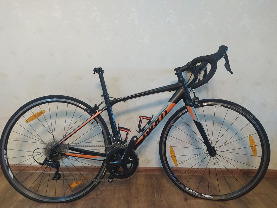 Шоссейный велосипед GIANT contend 2 XS