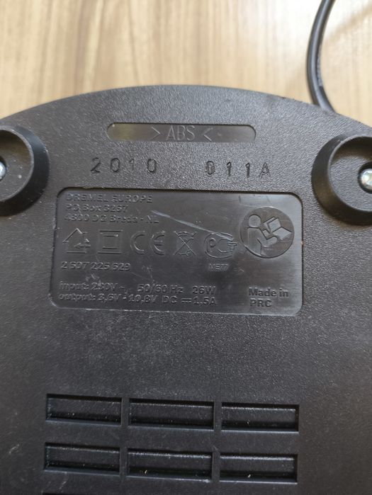 Зарядно и батерия 10,8 v за Dremel