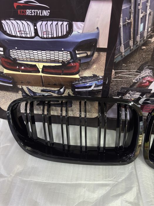 Решетка радиатора Bmw F10 M-look стиль