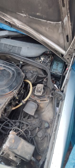 Запчасти Мерседес 190