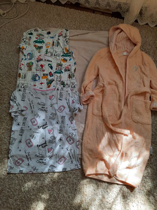 Платье на девочку