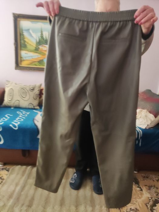 Pantalon piele femei
