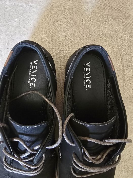 Pantofi casual eleganți