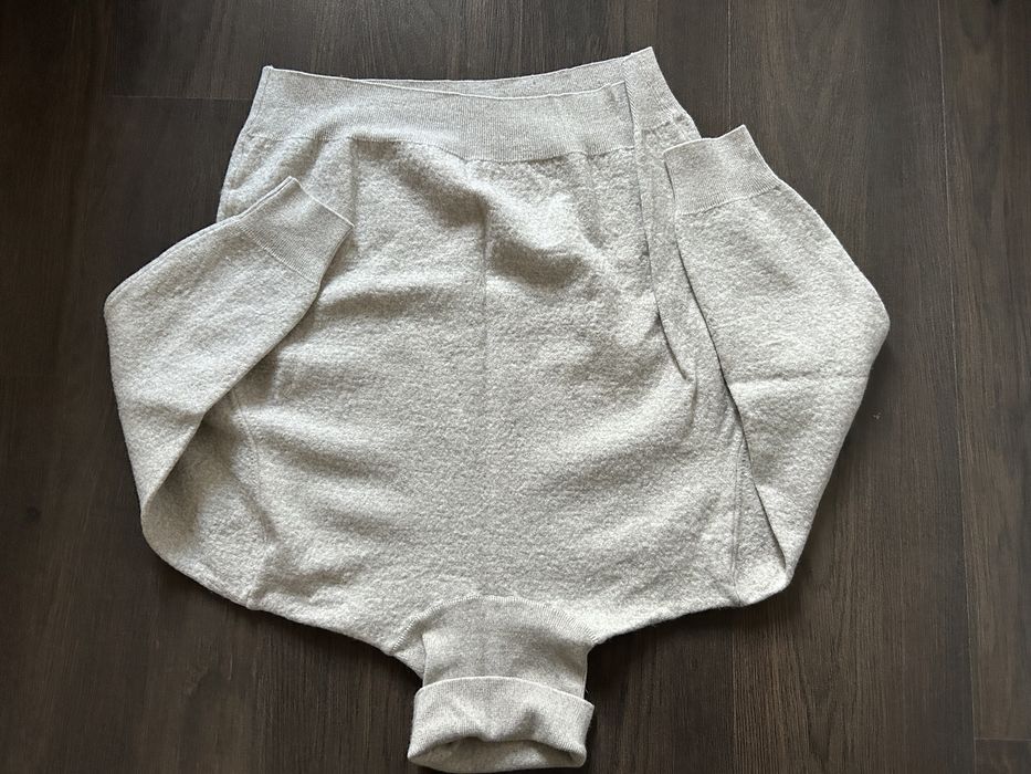 Livrare gratuita Pulover dama Zara 100% lana marime -xs